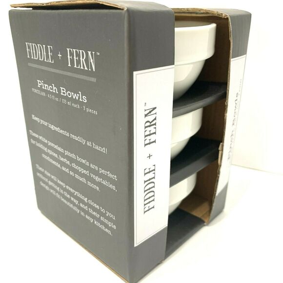 Fiddle & Fern Set of 3 Pieces White Porcelain Pinch Bowls 4.5 fl.oz / 133 ml New - Picture 11 of 14